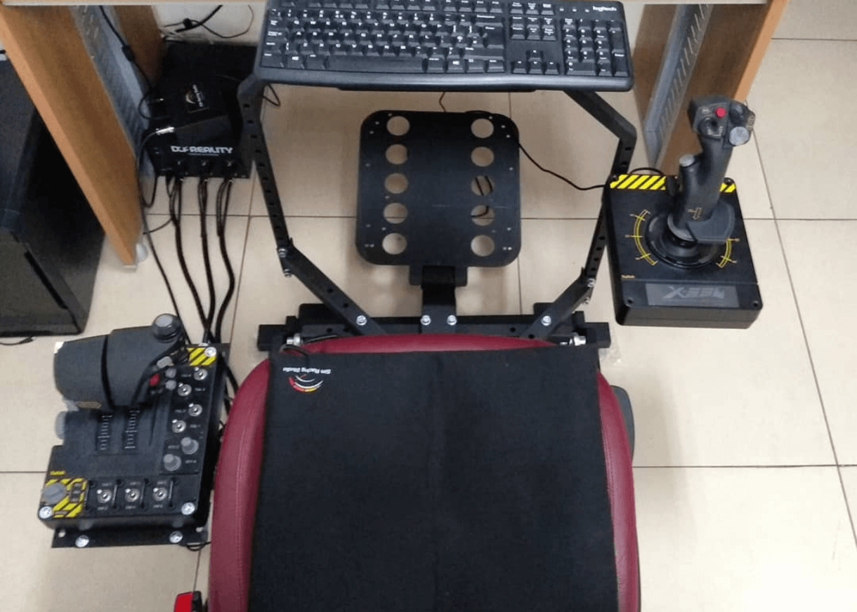 Simulador de Vuelo con Movimiento